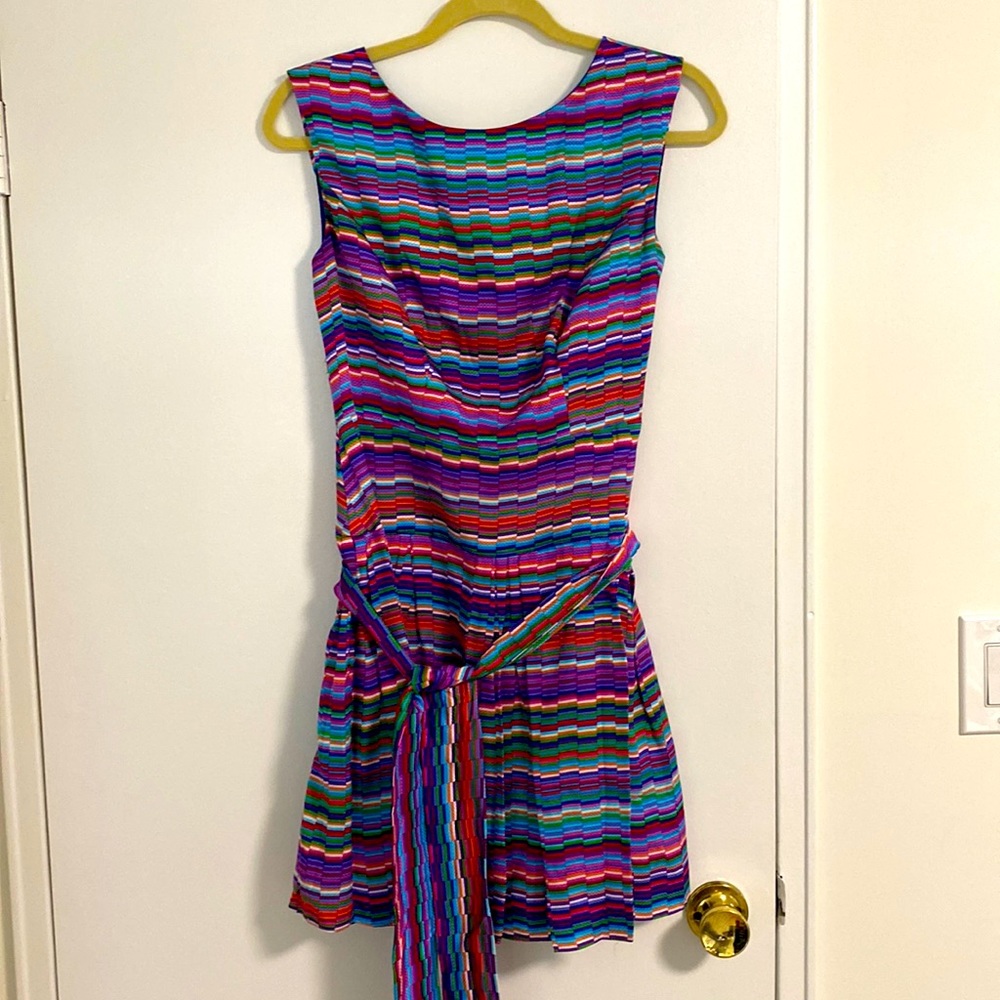 Shoshanna - vibrant multi colored Sleeveless Dress w/ Belt, size 6